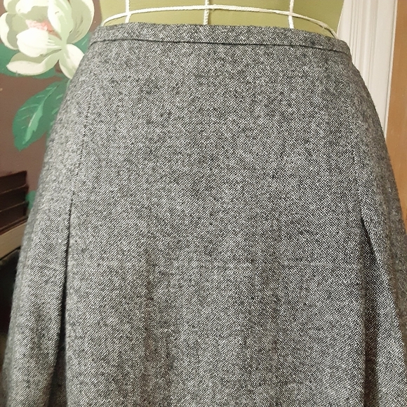 INTUITIONS Tweed Skirt with Lace Trim Size 4 - Picture 4 of 11